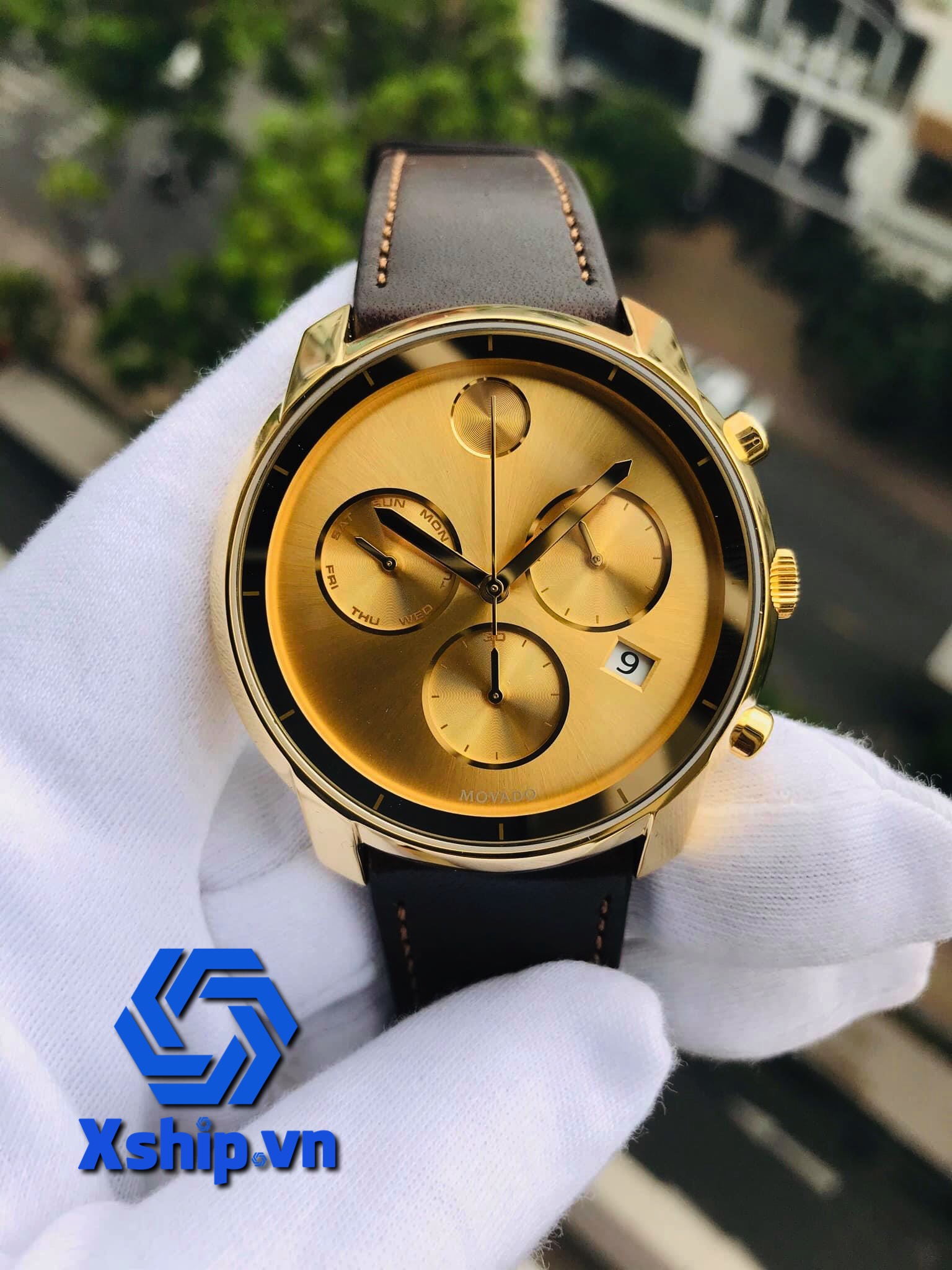 Movado Bold Chronograph Gold Sunray Dial Mens 3600477